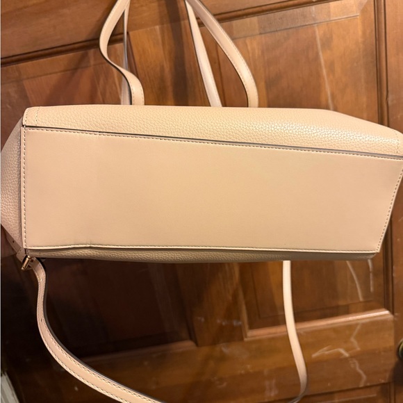 Michael Kors Cream Pebbled Leather Tote with Gold MK Charm - Picture 6 of 6